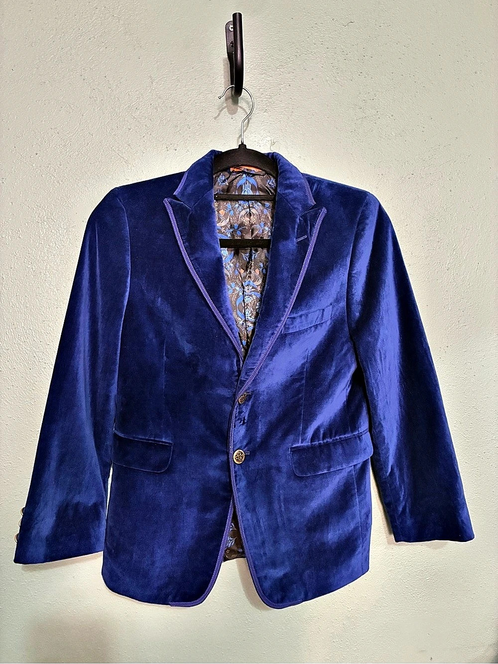 Tallia Boys luxury velvet sport coat / blazer jacket.